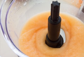 измельчить дыню в блендере