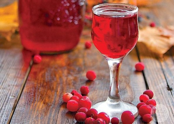 Быстрая настойка из клюквы