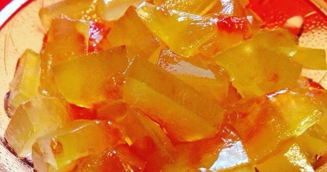 Вареная дыня в сиропе