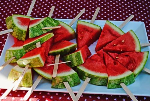 Как красиво подавать дыню на стол. Как красиво и оригинально подавать арбуз, чтобы всех удивить